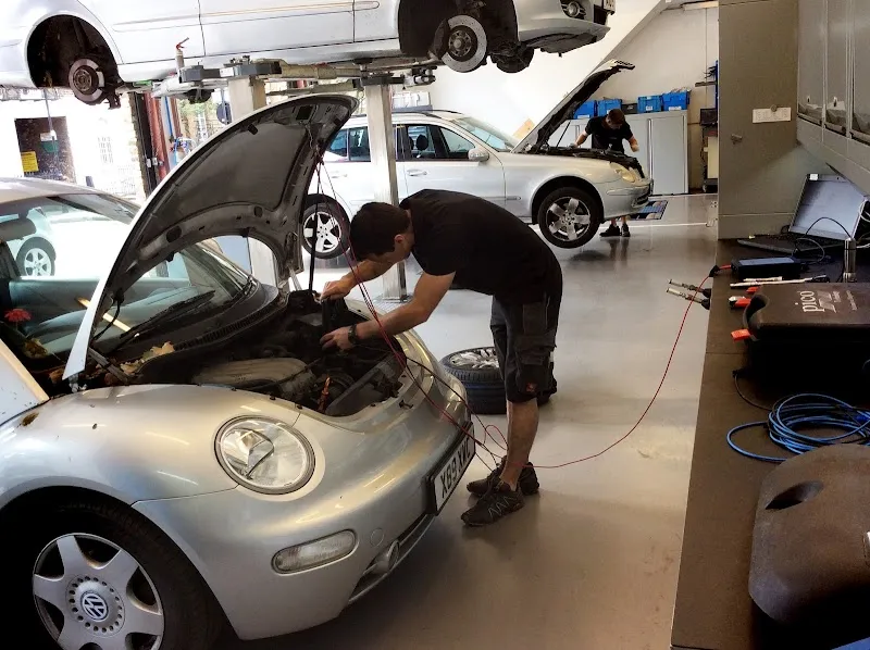Brownings Garage work photo